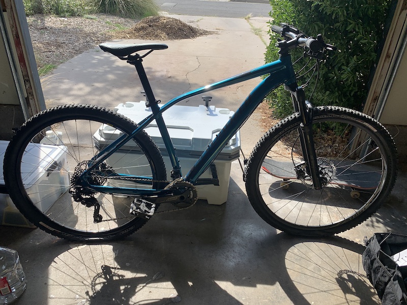 2017 specialized rockhopper pro For Sale