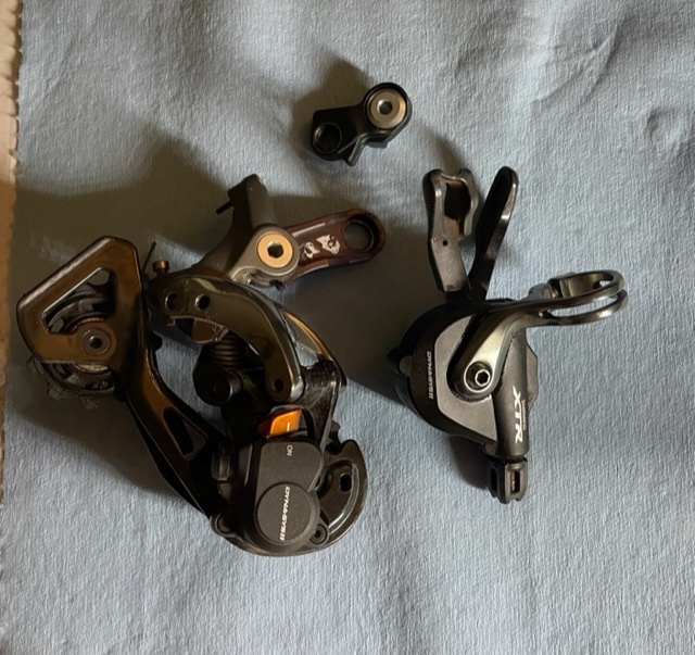 Shimano XTR M9000 Shifter and Rear Derailleur 11 speed For Sale