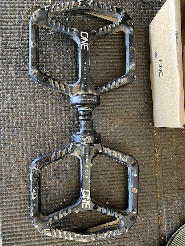 best composite flat pedals 2020