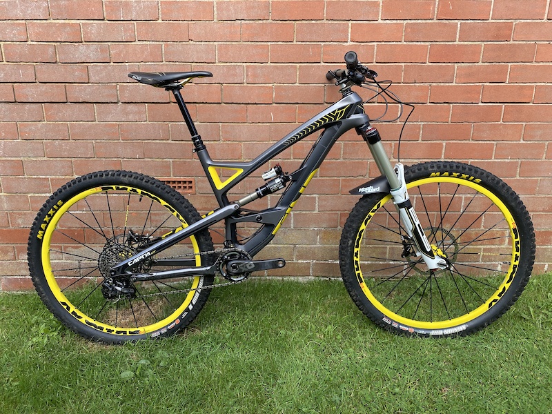 2014 YT Capra Pro CF - Medium For Sale