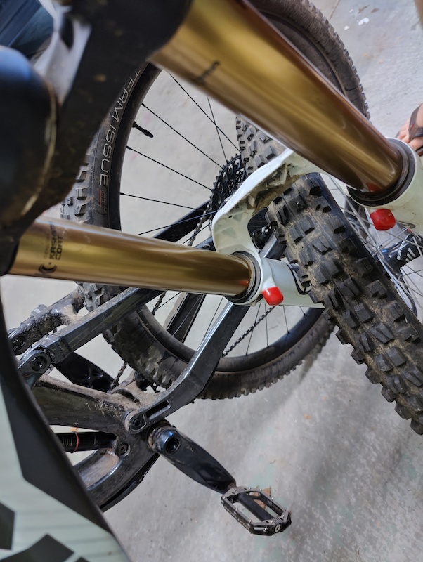 2011 trek session some nice add ons needs brakes for sale