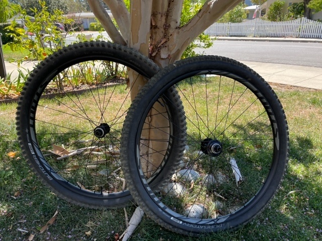 specialized stout 27.5 wheelset