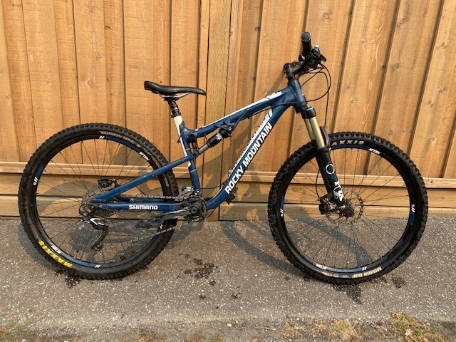 rider mountain bike