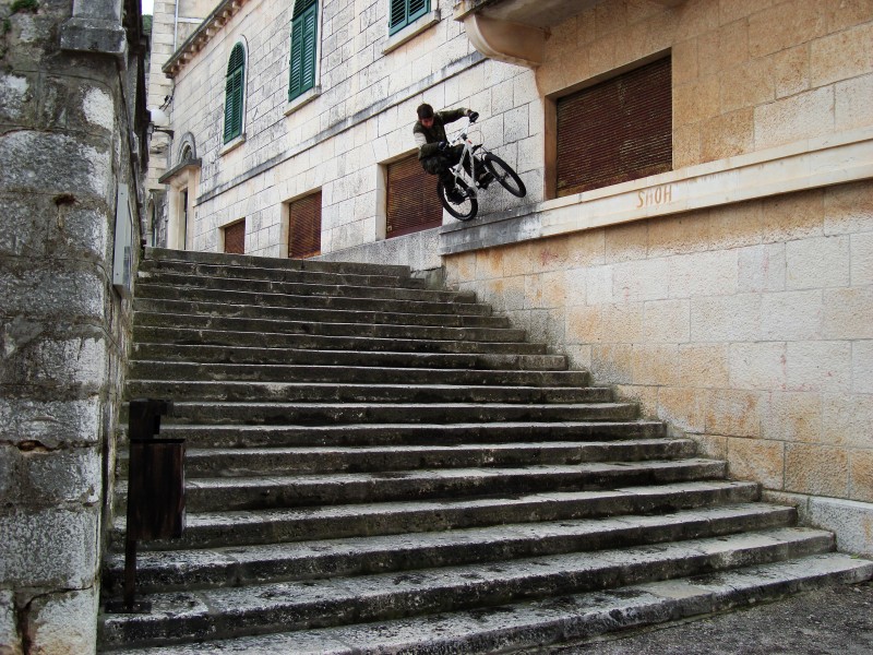 wall ride stair drop