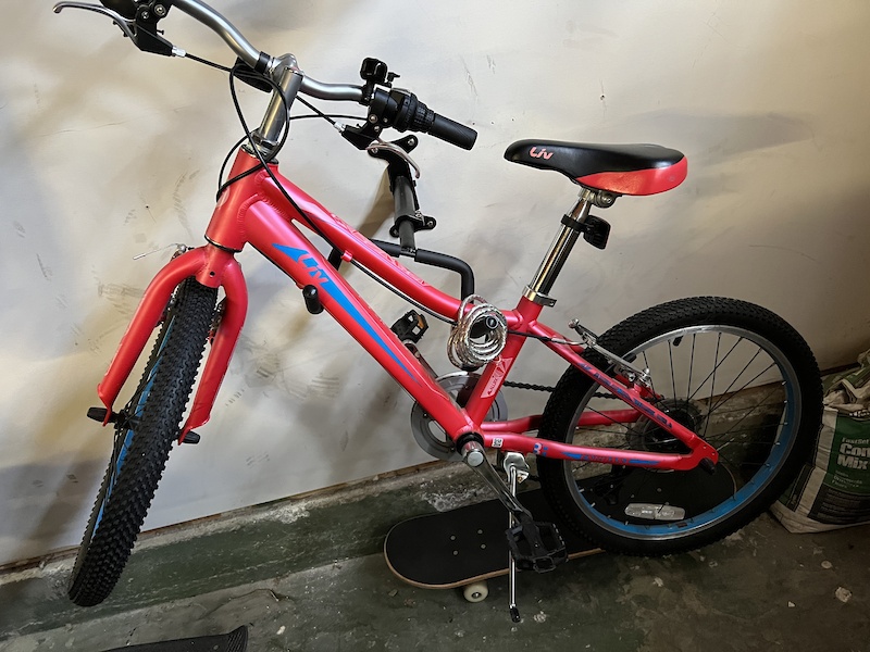 Liv bike online kids