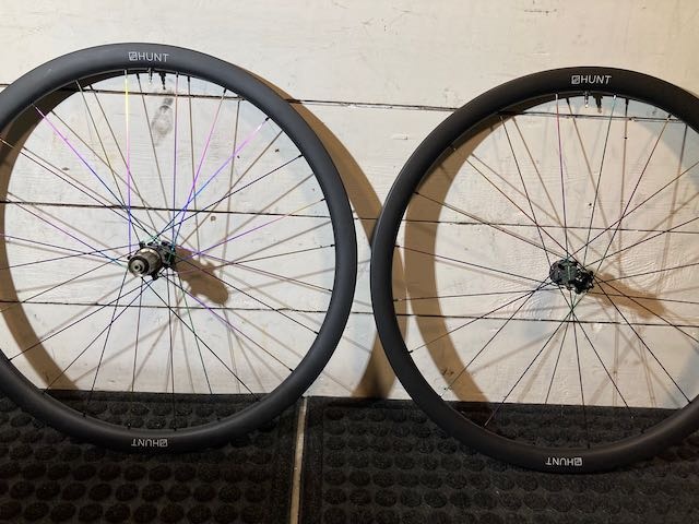 2022 HUNT 35 CARBON AERO DISC WHEELSET For Sale
