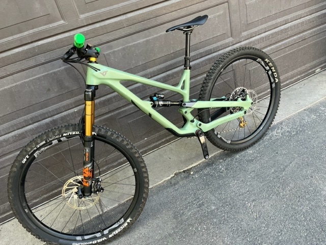 2022 Dream YT Jeffsy—Push Fox 36, XX1, E13 carbon, etc. For Sale