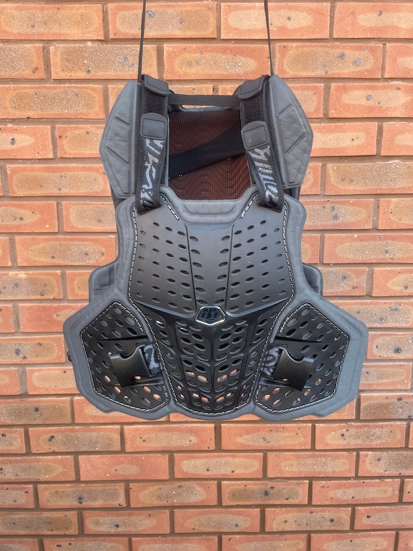 2022 TLD Rockfight CE chest protector For Sale