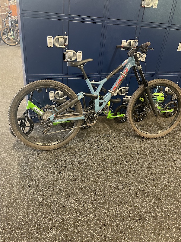 2020 specialized demo expert 29