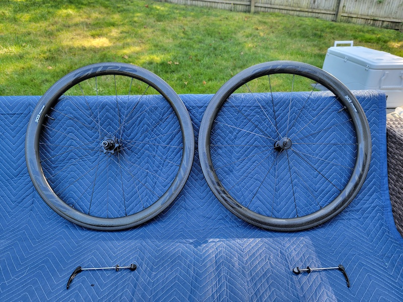 303 firecrest carbon tubeless