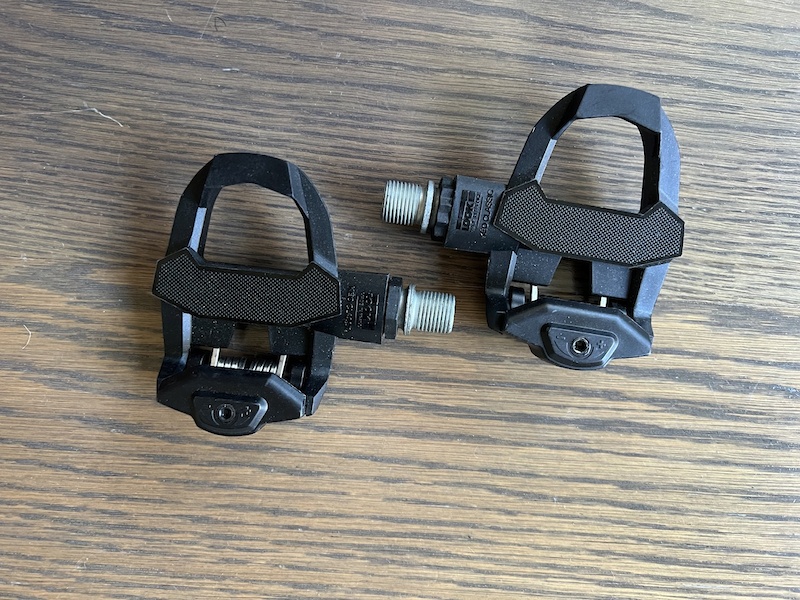 look classic 3 pedals