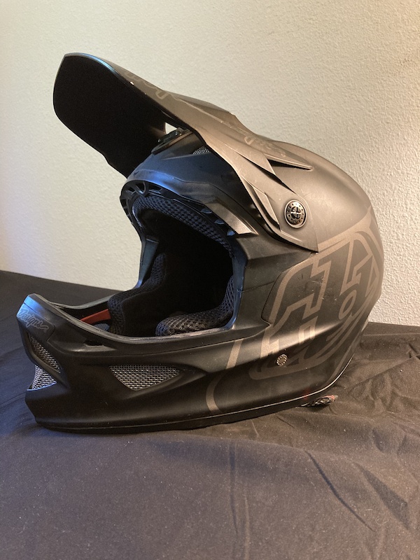 2020 TLD D3 Composite Size Medium For Sale