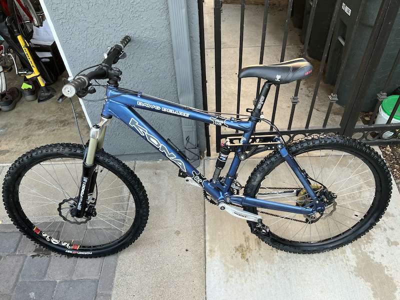 Kona dawg store deluxe mountain bike