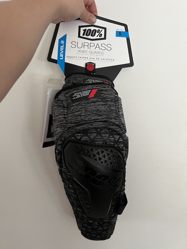 100% Surpass Mountain Biking Elbow Pad - MTB & BMX Protection - Heavy Duty Hard Plastic And Smartshock Impact Absorbing Foam Padding