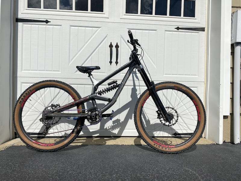 commencal furious essential