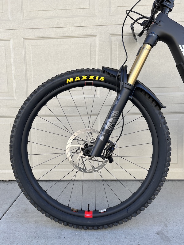 2023 Reserve Mullet Wheelset with i9 Hubs For Sale