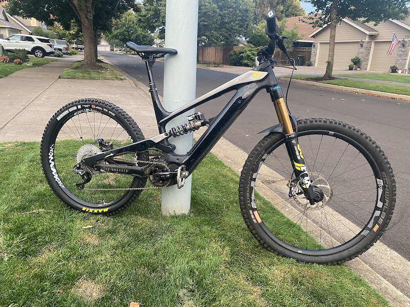 2019 YT Decoy CF Pro Race Large For Sale
