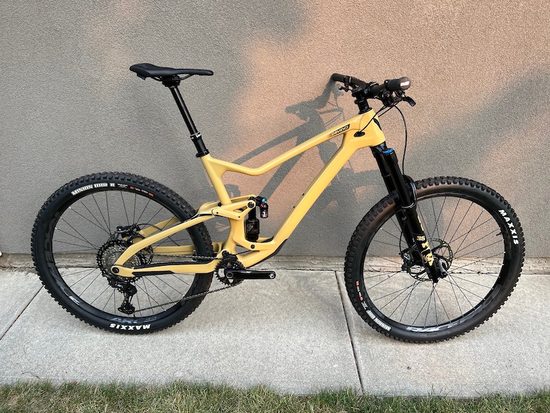 2022 Devinci Troy XT LTD XL For Sale