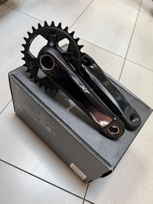 shimano xt crankset 1x12