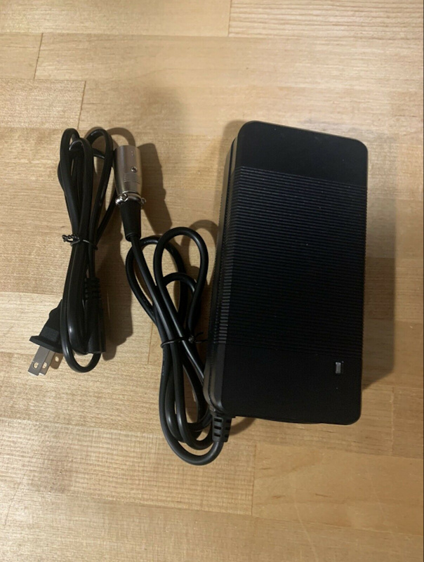 Giant Ebike Charger (3 Pin) For Sale