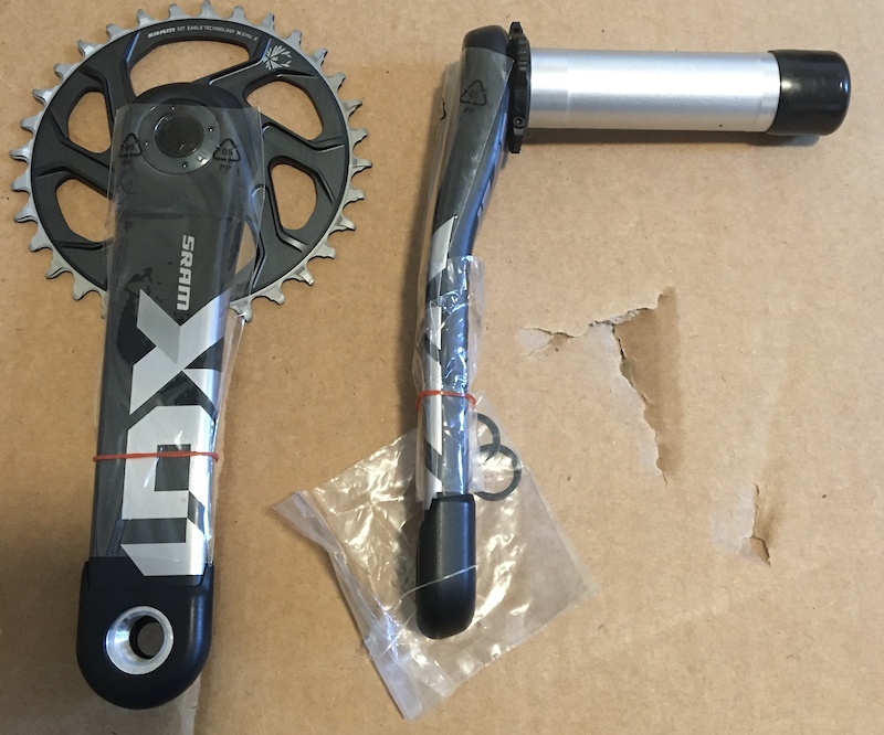 2022 SRAM X01 Carbon DUB Cranks, 170mm 32T For Sale