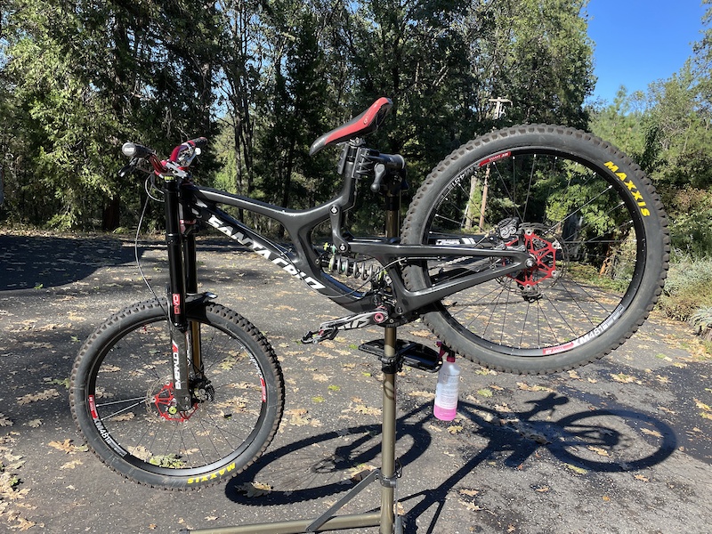 2018 santa cruz v10