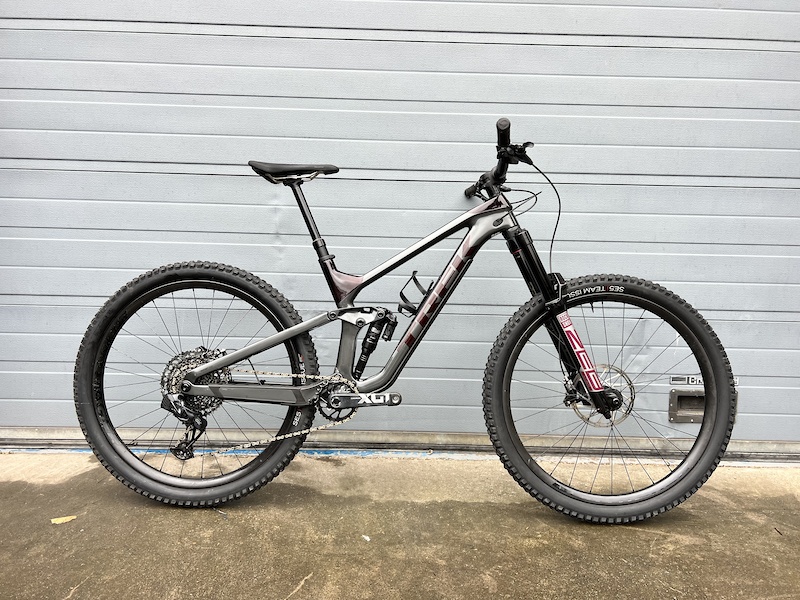 trek slash 2021 9.8