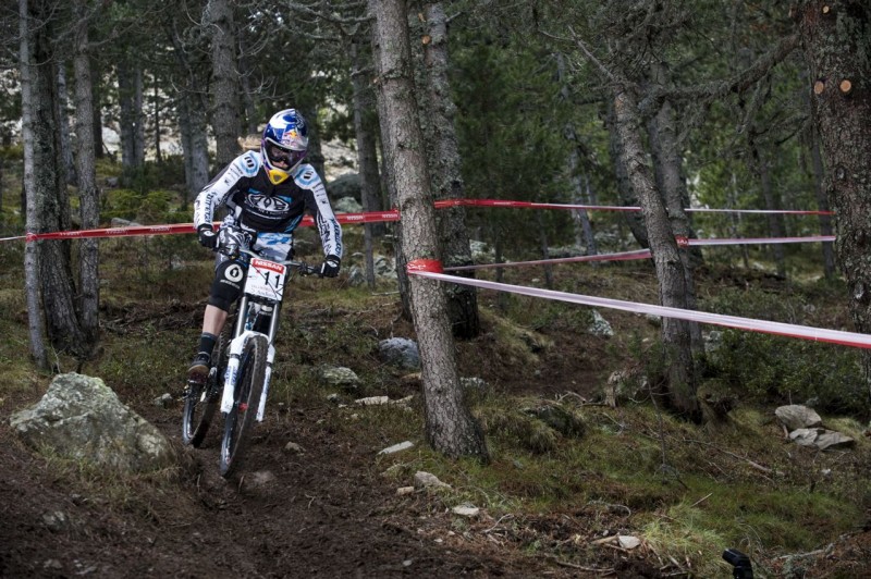 On course-pic by Olivier Weidmann Commencal Bicycles