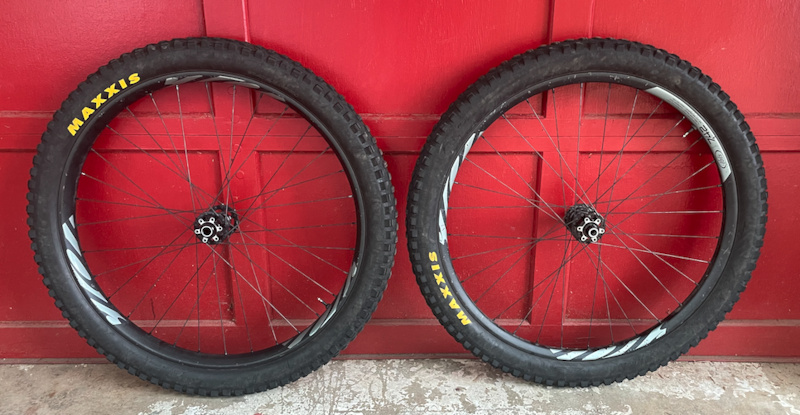 ibis 742 i9 carbon 27.5 wheelset