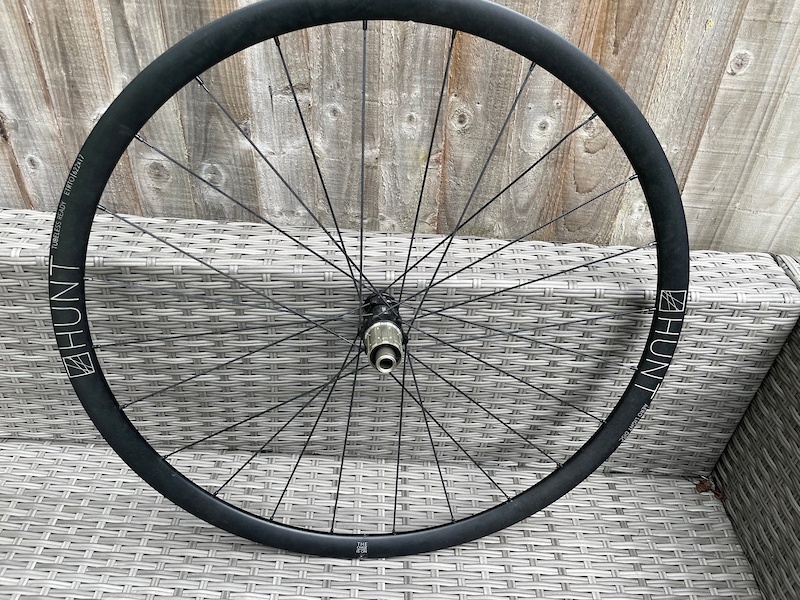 hunt aero light wheelset