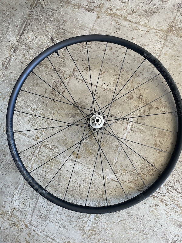 29 rear wheel 12x142