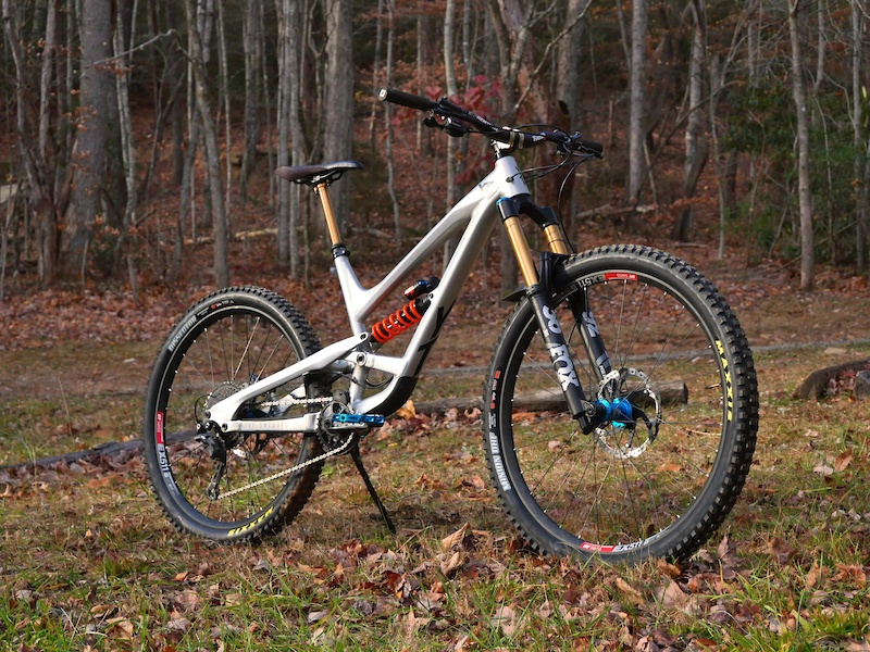 27.5 enduro bikes