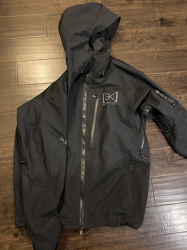 2021 Burton AK Cyclic Gore-Tex Snowboard Jacket XL For Sale