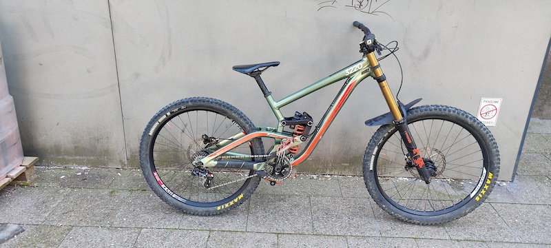 Scott gambler 710 mountain best sale bike 2019