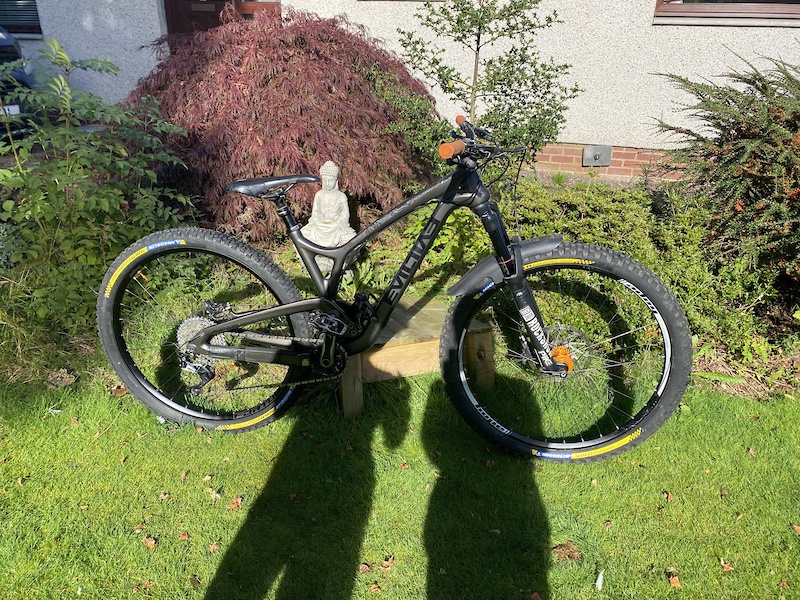 evil following frame weight