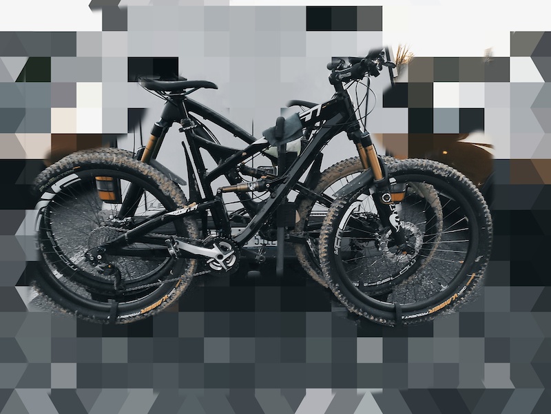 yeti-pro-model-enve-xtr-for-sale
