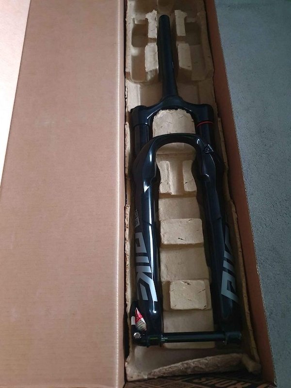 2022 Rockshox PIKE DJ Forks BRAND NEW IN BOX 100mm For Sale