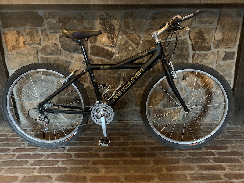 Cannondale h400 hot sale bike