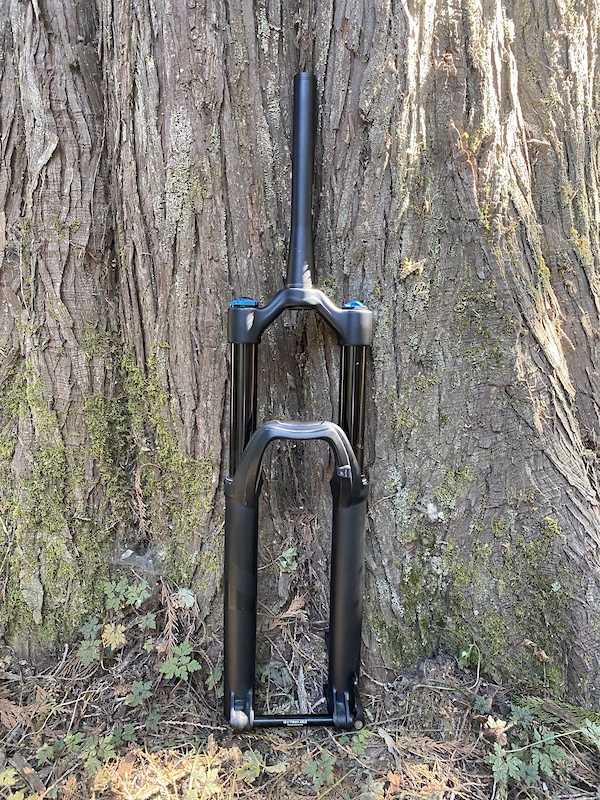 2021 FOX 36 grip2 170 fork new uppers/full FOX service For Sale