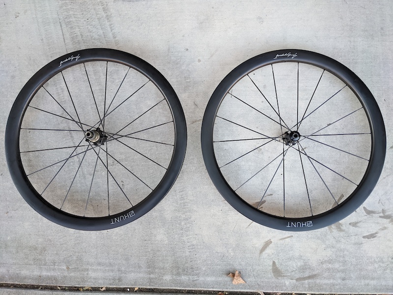 Hunt 44 UD carbon spoke Aerodynamicist Wheelset For Sale