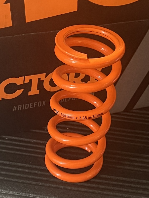 FOX SLS Coil Rear Shock Spring 500lbs X 3.15