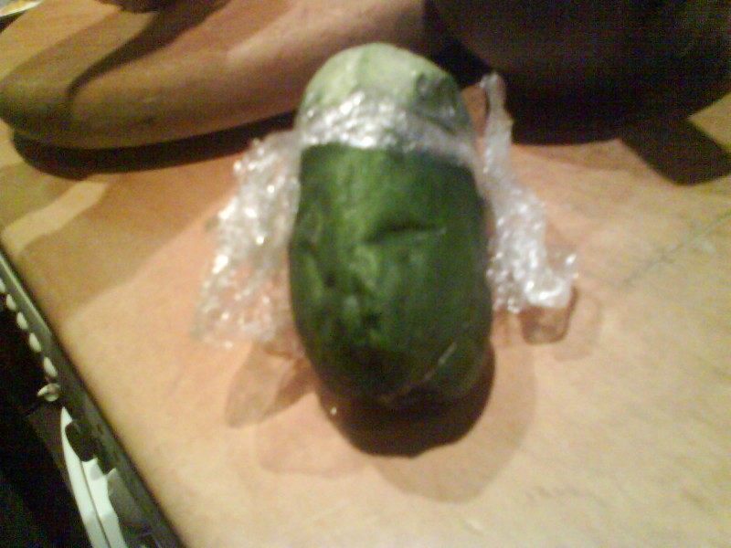 cucumber looks like a face