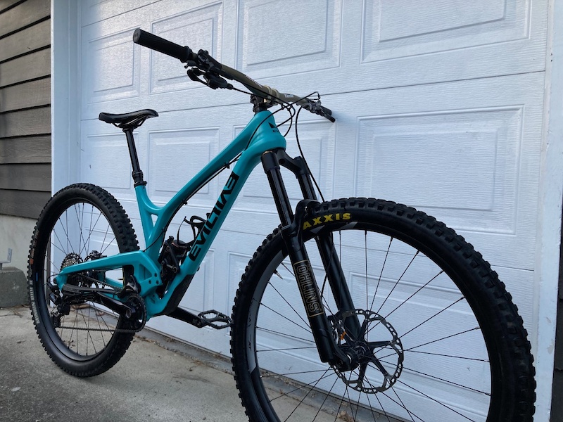 2019 Evil Offering, Upgrades XT 1x12, Carbon, Ohlins 36 For Sale