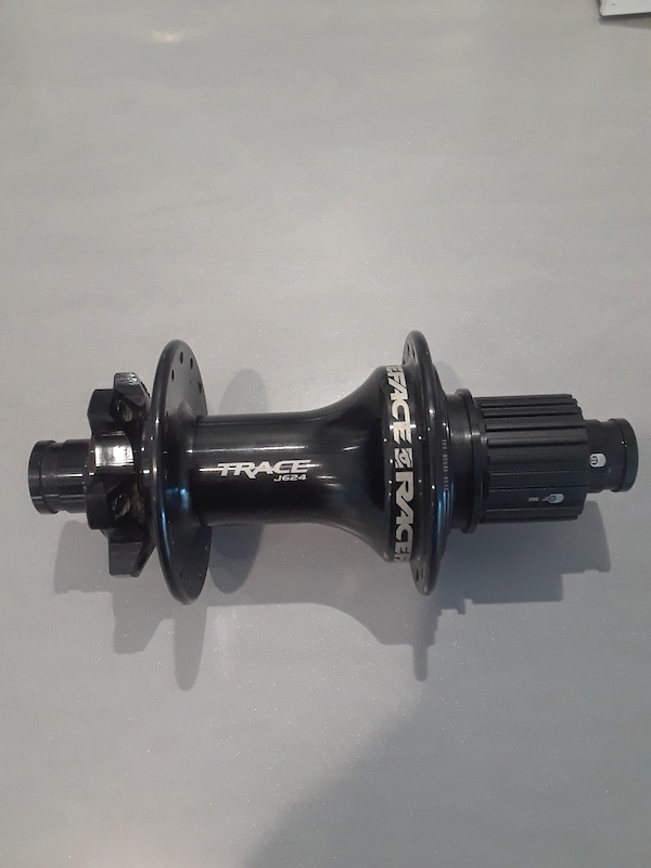 2022 Race Face Trace J624 Rear Hub For Sale