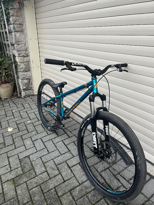 saracen amplitude cr2 2018