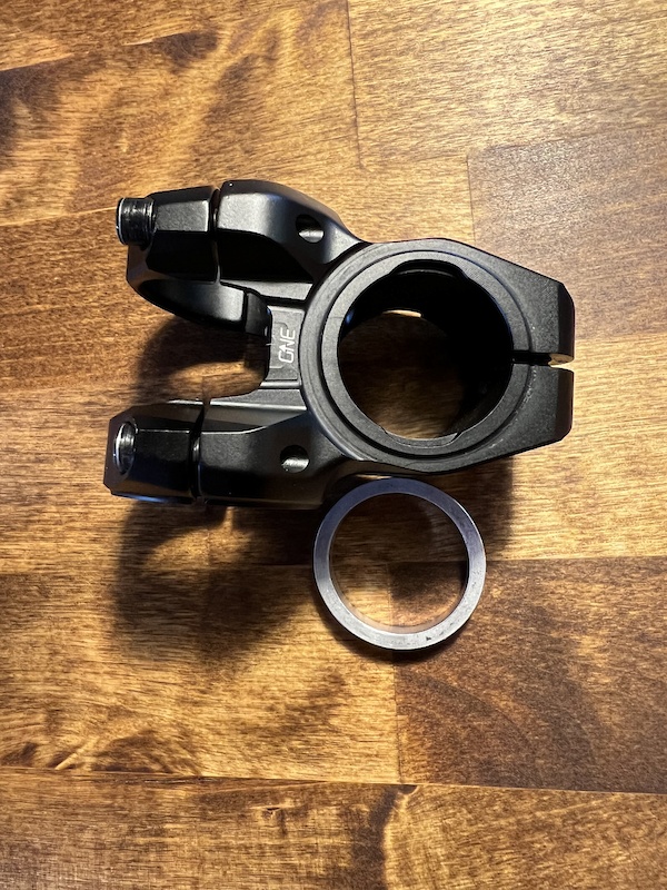 oneup 35mm stem