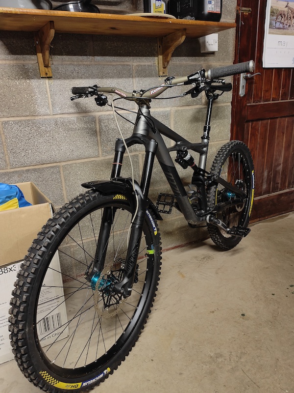 2017 Specialized Enduro 27.5 Hope, Renthal, Great Bike For Sale