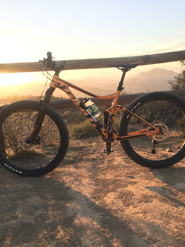 2019 Giant Stance 1 Medium 27.5 For Sale