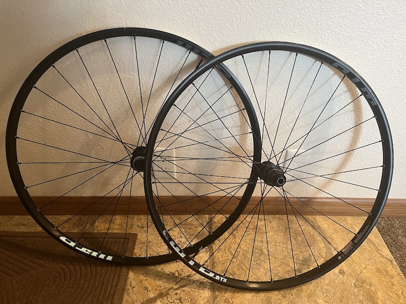 2021 WTB i23 light 700c wheelset For Sale