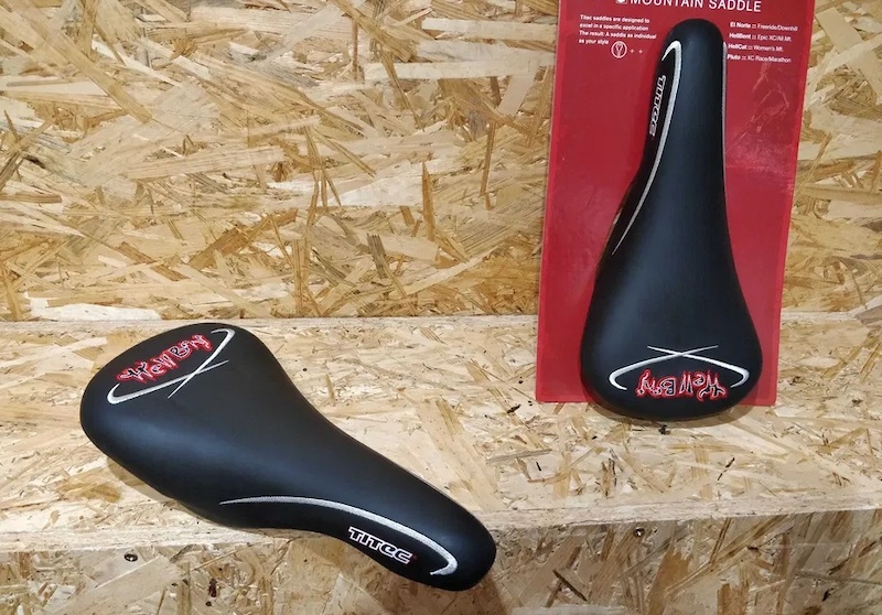 Selle Titec Berserkr DH VTT Descente Années 90 - Vintage BMX / Mountain Bike